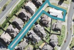 16 Canyon Drive, Oteha, Auckland