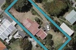 10 Henare Street, Waikanae Beach, Waikanae