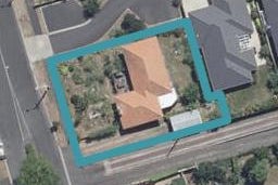 24 MacFarlane Street, Hamilton East, Hamilton
