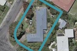 19 Te Miti Street, Paekakariki