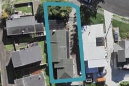 18 Neal Avenue, Glenfield, Auckland