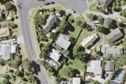 1/4 Louise Place, Browns Bay, Auckland
