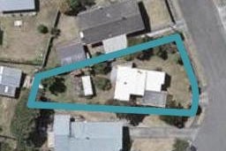 8 Colenso Place, Otaki Beach, Otaki