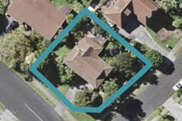 7 Lexington Drive, Botany Downs, Auckland