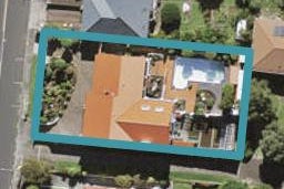 27 Warren Avenue, Three Kings, Auckland