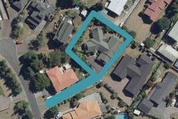 10 Silhouette Way, Western Heights, Hamilton