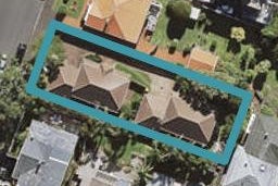 2/1 Bruce Street, Northcote Point, Auckland