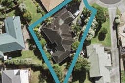 10 Azure Grove, Unsworth Heights, Auckland