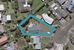 10 Handley Place, Glen Avon, New Plymouth