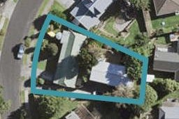 1/20 Saint Annes Crescent, Wattle Downs, Auckland