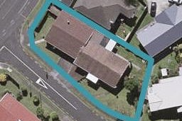 1/1 Evelyn Place, Welbourn, New Plymouth