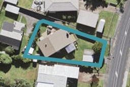 77 Vodanovich Road, Te Atatu South, Auckland