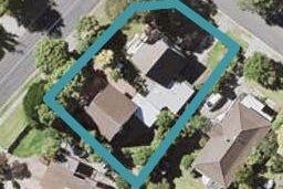 2/11 Weetman Drive, Browns Bay, Auckland