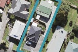 2/61 Beaubank Road, Kelston, Auckland