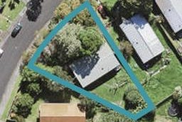 52 Taurus Crescent, Beach Haven, Auckland