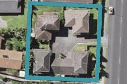 2/133 Whitford Road, Somerville, Manukau