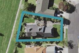 37 De Quincey Terrace, Highland Park, Auckland
