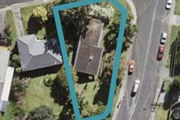 2 Ayton Drive, Totara Vale, Auckland