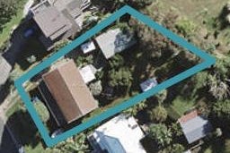 17 Esslin Road, Surfdale, Waiheke Island