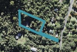 17 Bush Road, Waiatarua, Auckland