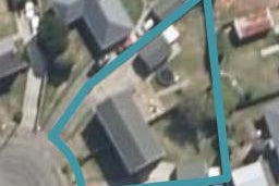 13 Ventura Grove, Bulls