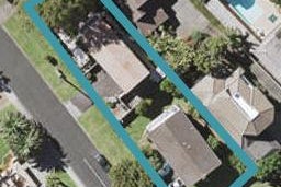 2/1 Braemar Road, Castor Bay, Auckland
