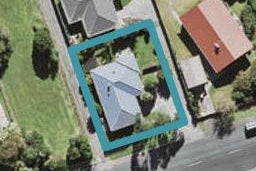 332 Royal Road, Massey, Auckland
