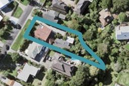 23A Luplau Crescent, Cockle Bay, Auckland