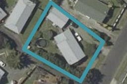28 Rosedale Crescent, Cloverlea, Palmerston North