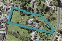 328 Point View Drive, Shamrock Park, Auckland