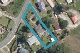 12 Whaka Street, Maungaturoto