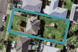 18 Ropata Avenue, Point England, Auckland