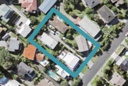 2/7 KOROTAHA TCE, Rothesay Bay, Auckland