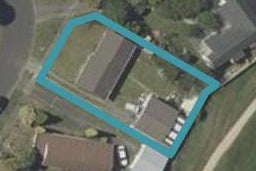33 Rosedale Crescent, Cloverlea, Palmerston North