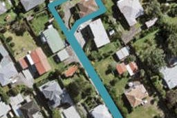 18A James Laurie Street, Henderson, Auckland