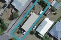 22 Clifton Avenue, Carterton