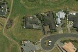 12 Cayman Court, One Tree Point