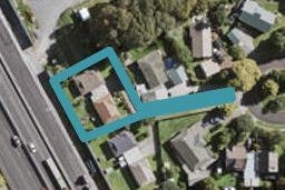 2/17 Kindergarten Drive, Conifer Grove, Takanini