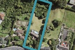 322 REDOUBT RD, Tōtara Park, Auckland
