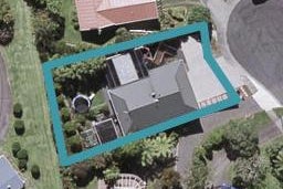 9 Caledonia Place, Highlands Park, New Plymouth