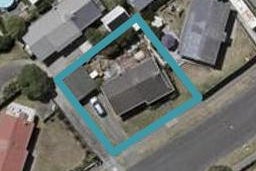 83 Queens Road, Waikanae Beach, Waikanae