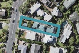 1/175 East Coast Road, Castor Bay, Auckland