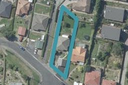 18 Scotland Terrace, Green Island, Dunedin