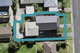 2/744 Te Atatu Road, Te Atatu Peninsula, Auckland