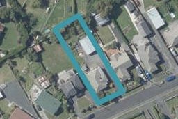 18 Lock Street, Saint Clair, Dunedin