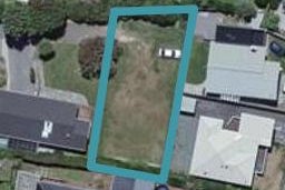 11A Kahikatea Grove, Paparangi, Wellington