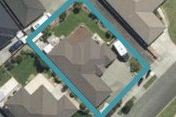 12 Wanderers Avenue, Brightwater