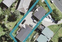 17 Parrs Cross Road, Henderson, Auckland