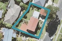 7 Law Street, Torbay, Auckland