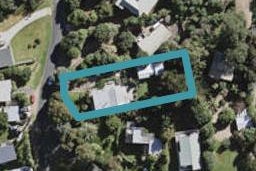 22 Bay Road, Ostend, Waiheke Island